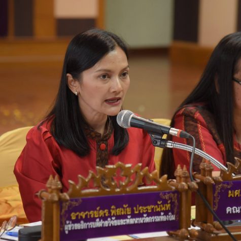 Press-conference1